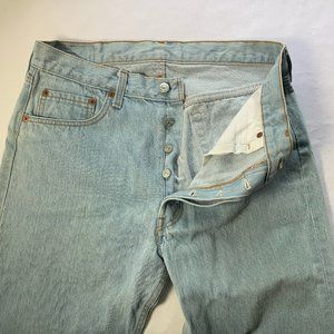 Vtg LEVI'S 501 - 0111 Button Fly Light Wash Jeans